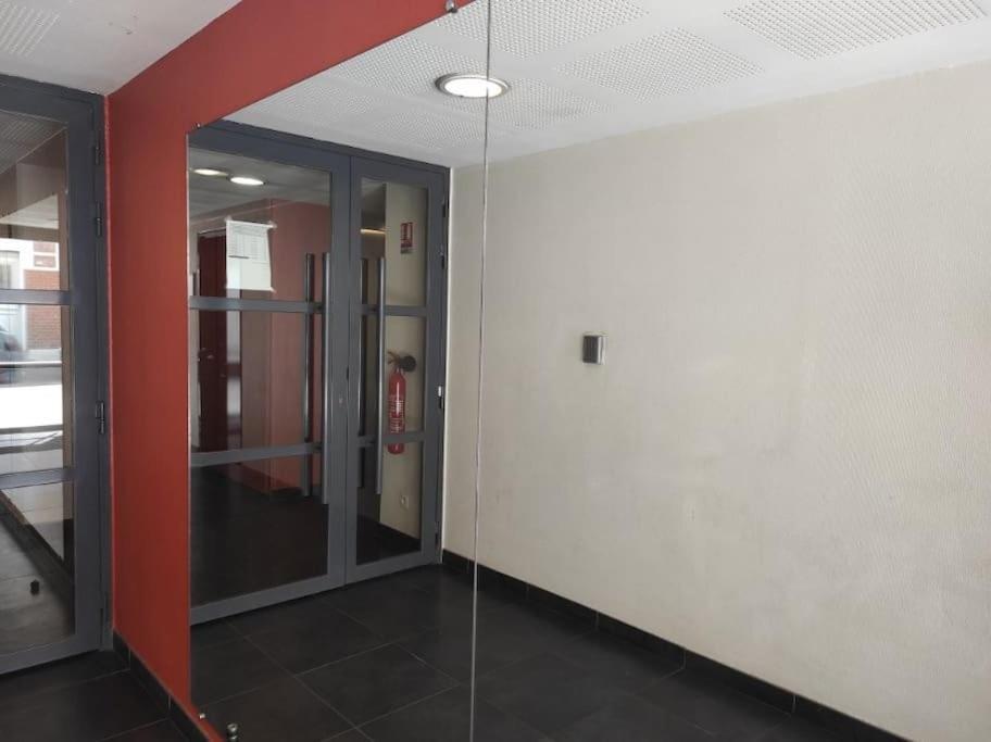 Fadil Appartement Valenciennes Buitenkant foto