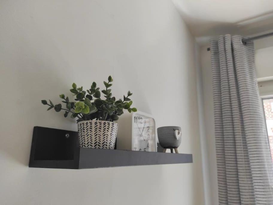 Fadil Appartement Valenciennes Buitenkant foto