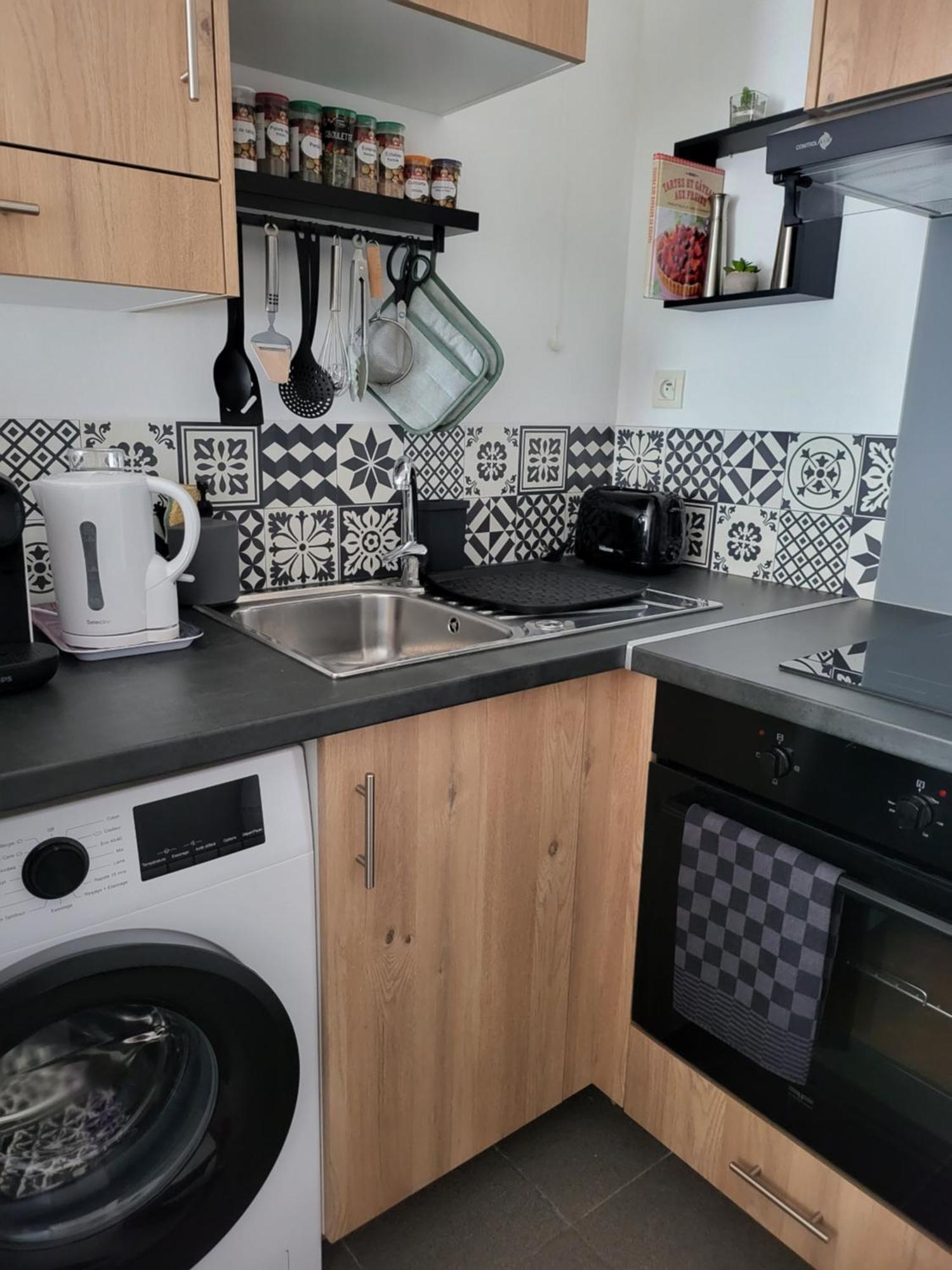 Fadil Appartement Valenciennes Buitenkant foto